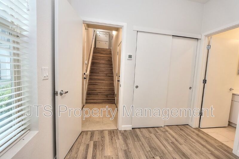 Beautiful Townhome Style Property for Rent! property image