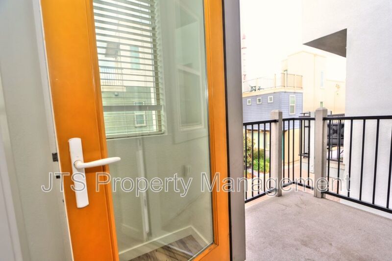 Beautiful Townhome Style Property for Rent! property image