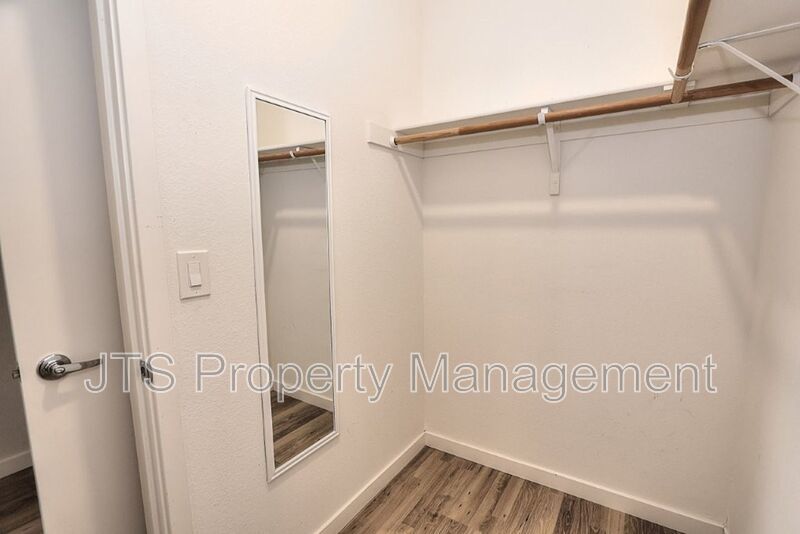 Beautiful Townhome Style Property for Rent! property image