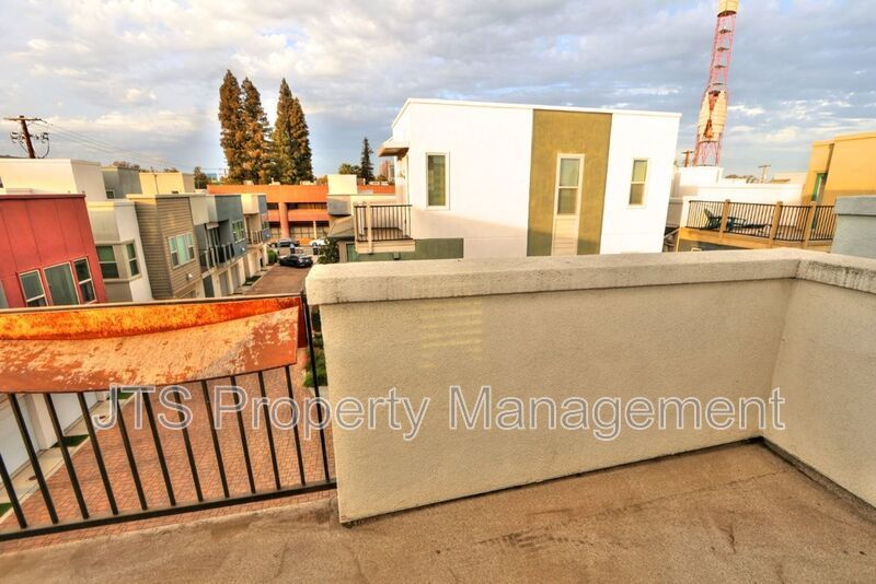 Beautiful Townhome Style Property for Rent! property image