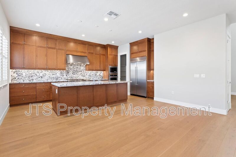 Incredible custom Folsom Home for rent! property image