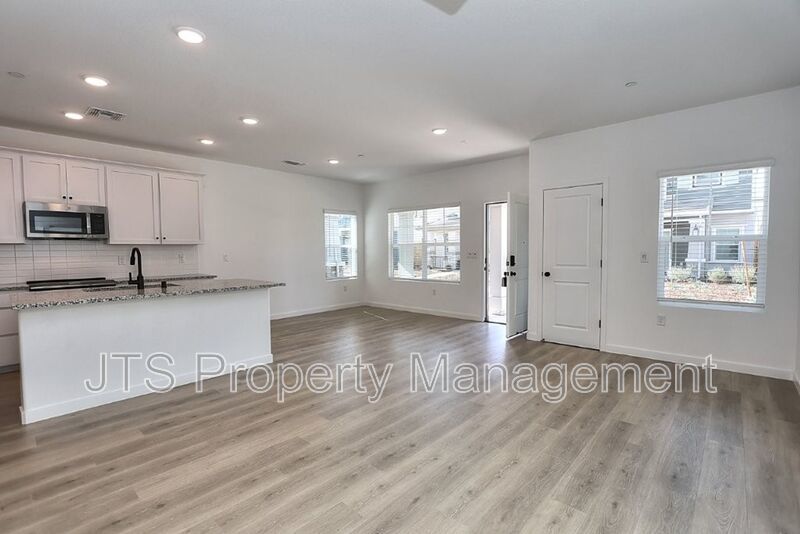 Incredible Anatolia new construction home for rent! property image