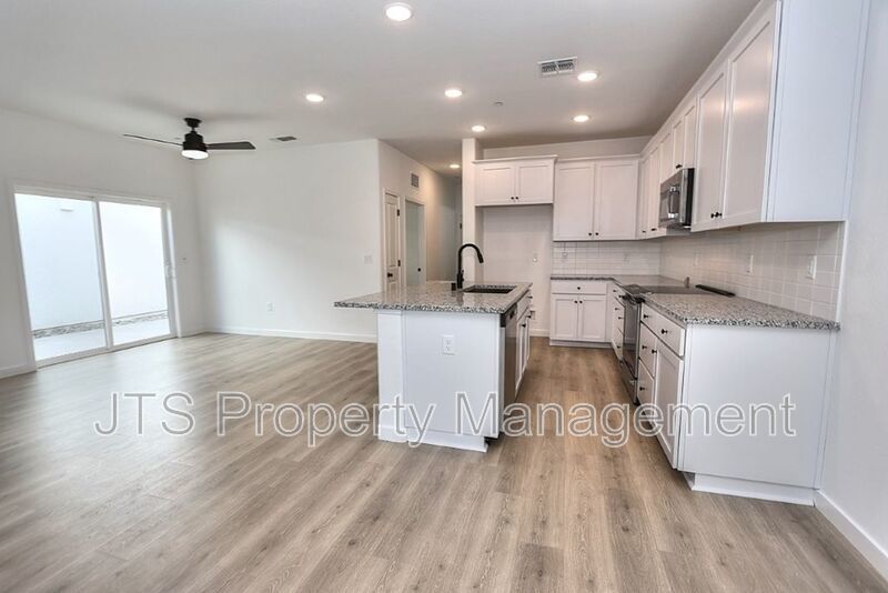 Incredible Anatolia new construction home for rent! property image