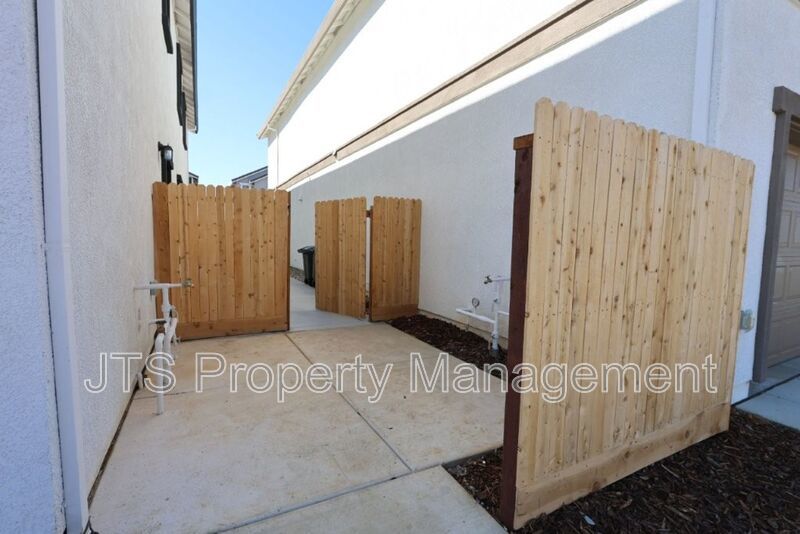 Incredible Anatolia new construction home for rent! property image