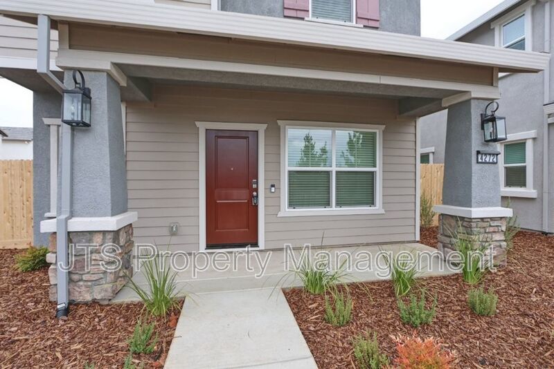 Incredible brand new Solar Home in Anatolia for rent! property image