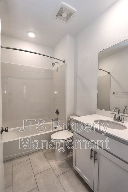 Incredible brand new Solar Home in Anatolia for rent! property image