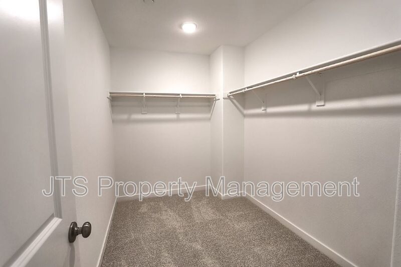 Incredible brand new Solar Home in Anatolia for rent! property image