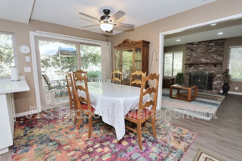 Beautiful Crosswoods community townhome for rent! property image